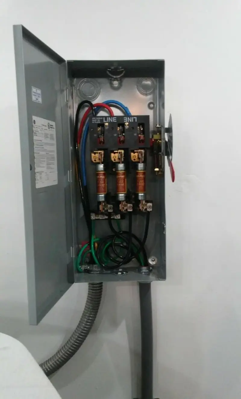Three-phase disconnect switch installed for Smoke Detector Installation in Williamston